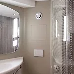 Ibis 3*