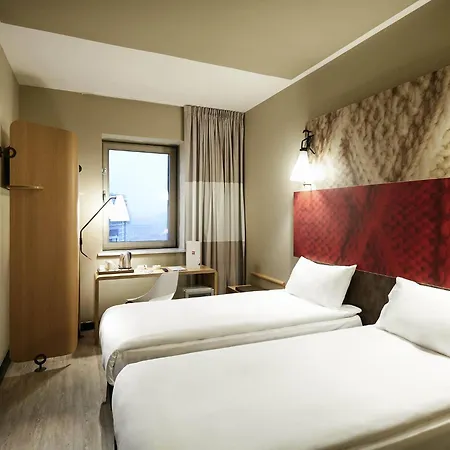 Hotel Ibis 3*